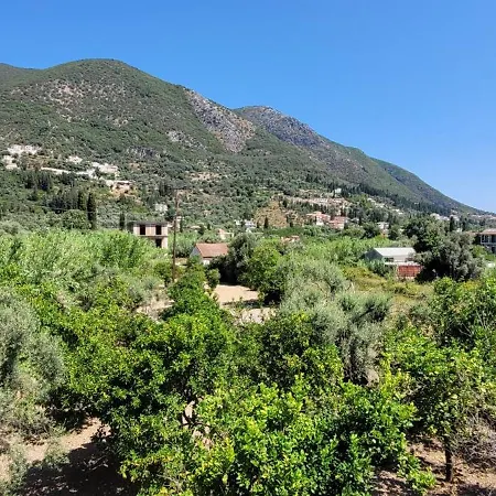 Petros Nydri (Lefkada)